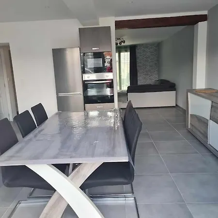 Au Carnassier Du Der Feriehus Arrigny